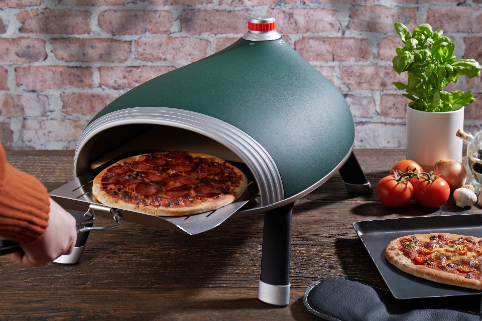 Gas powered pizza outlet oven