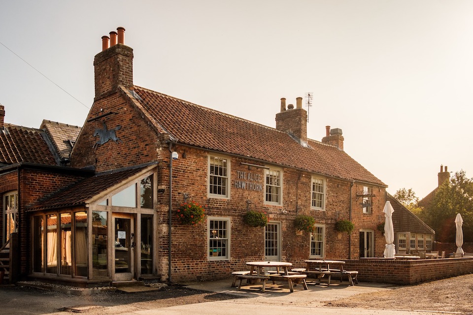 Alice Hawthorn exterior - Outdoor Dining