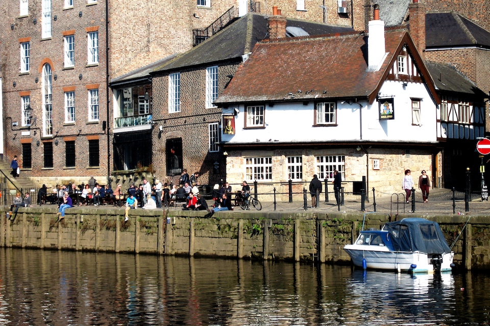 King’s Arms York - best beer gardens & pubs in York