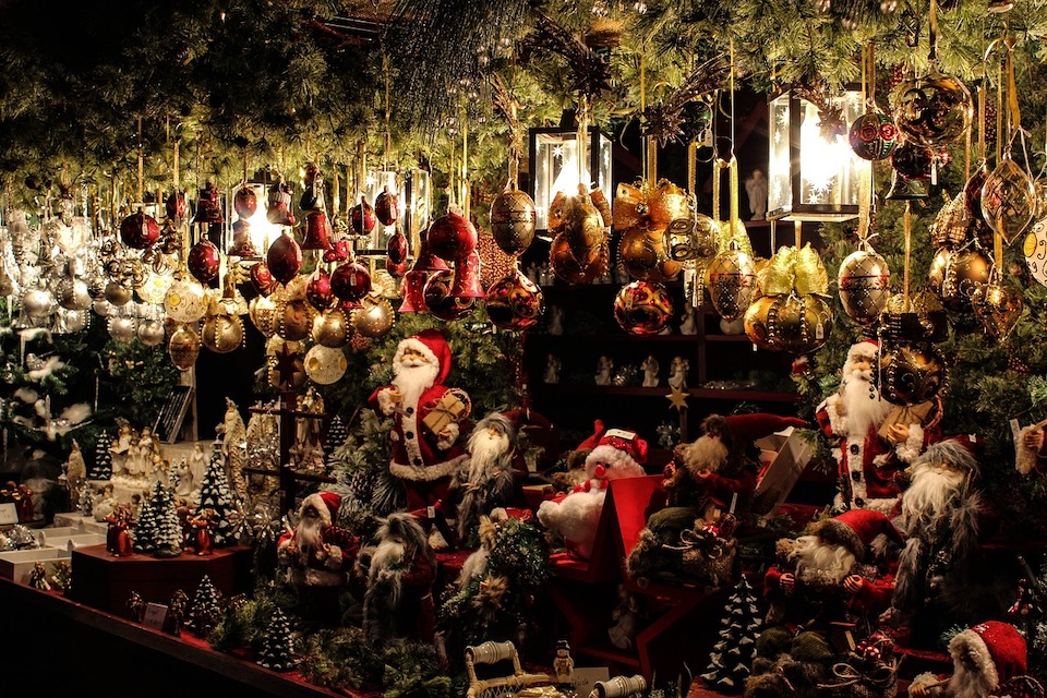 Grassington Ornament Stall Christmas Markets in Yorkshire