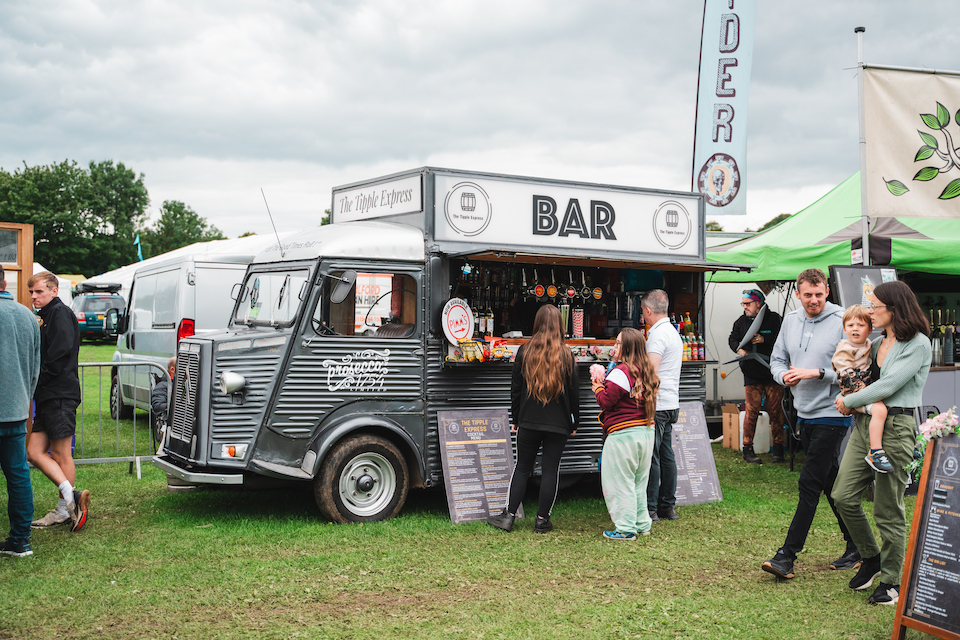 Riverside Food & Drink Festival - independent tipple express bar