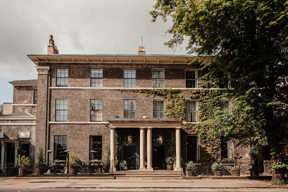 No 1 Guesthouse York Hotel Front