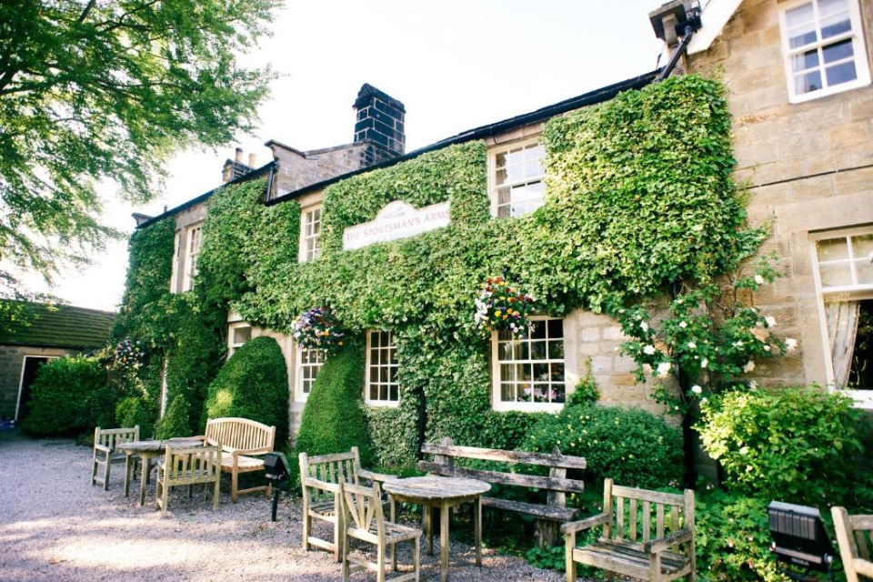 The Sportsman's Arms exterior 