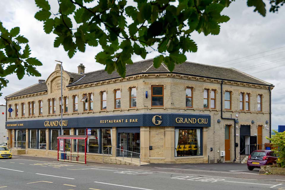 Grand Cru Restaurant Birkenshaw Fine Dining in West Yorkshire