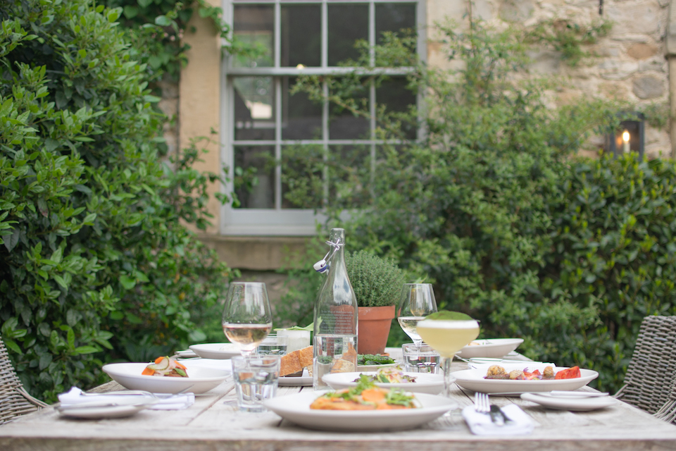 Outdoor Dining Middleton Lodge Coach House