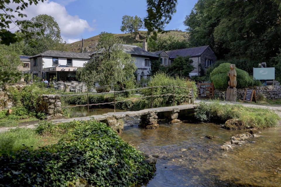 Beck Hall Dog Friendly Hotels Yorkshire Streamside