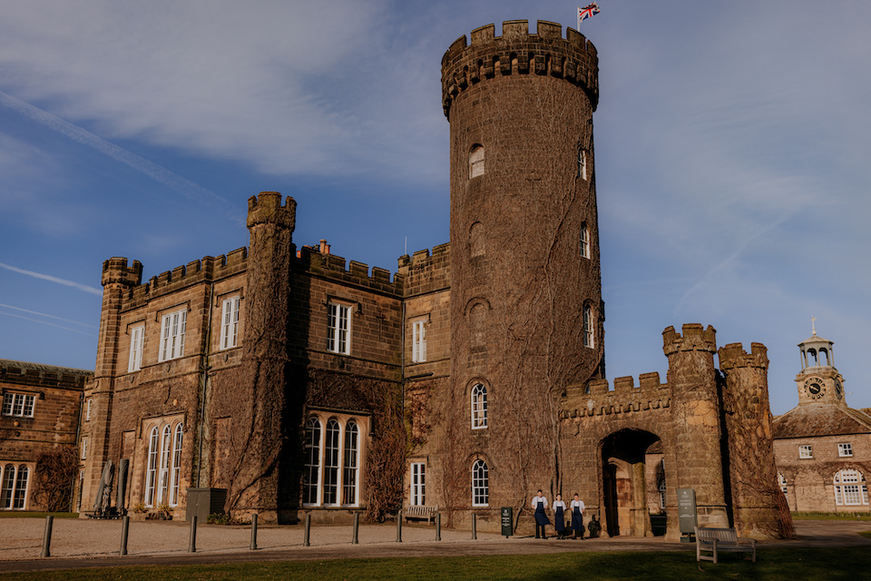 Swinton Park Hotel Samuels Restaurant Exterior