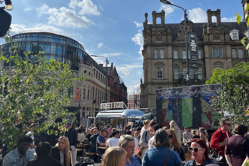 Thors Tipi Leeds City Square crowd