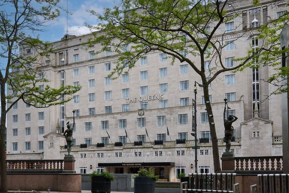 The Queens Hotel exterior